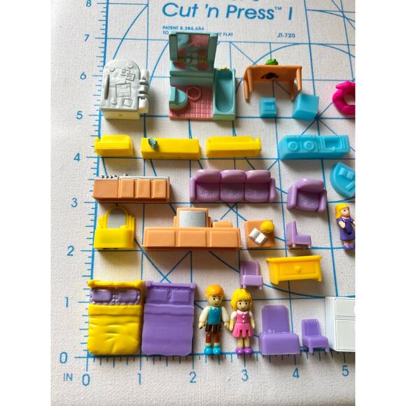 Vintage Random Blue box Tiny Dreams Dollhouse Dolls Polly Pocket stages - Picture 13 of 14